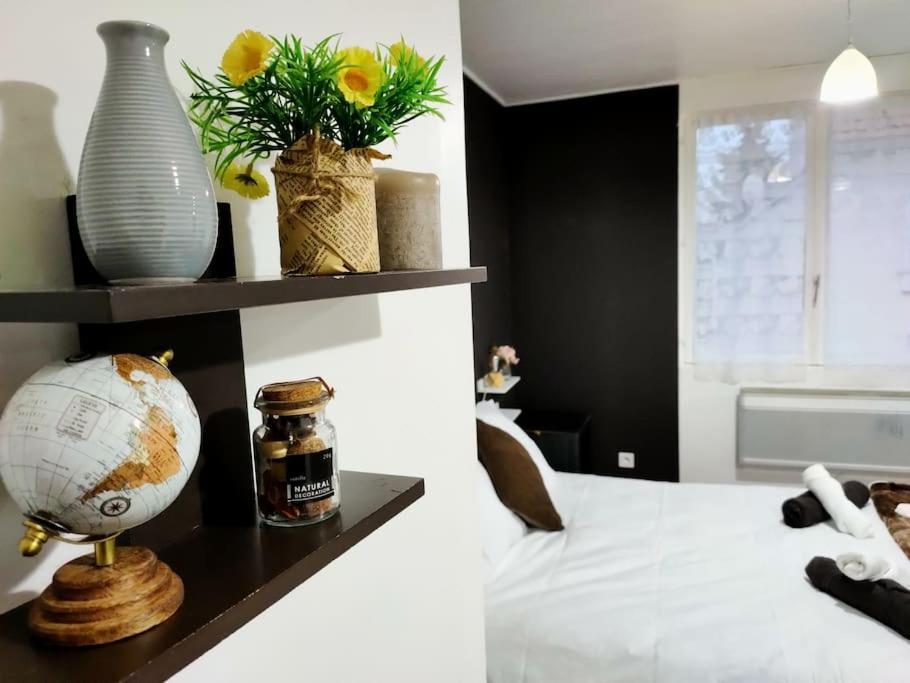 Pause Entre Deux Meaux ► Proche Disneyland Paris ► Wifi ► Netflix ► 24/24H Penchard Eksteriør bilde