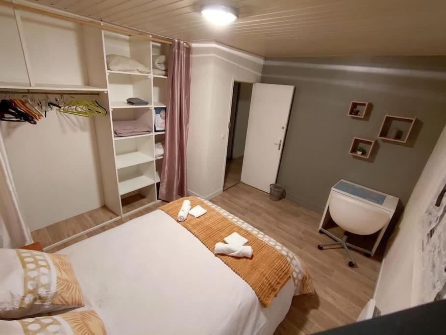 Pause Entre Deux Meaux ► Proche Disneyland Paris ► Wifi ► Netflix ► 24/24H Penchard Eksteriør bilde